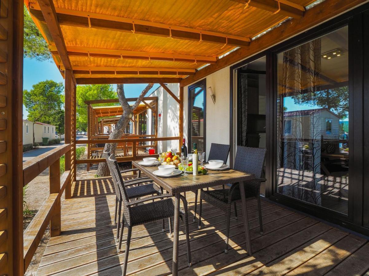 Mediteran Travel Mobile Homes Solaris ブロダリツァ エクステリア 写真