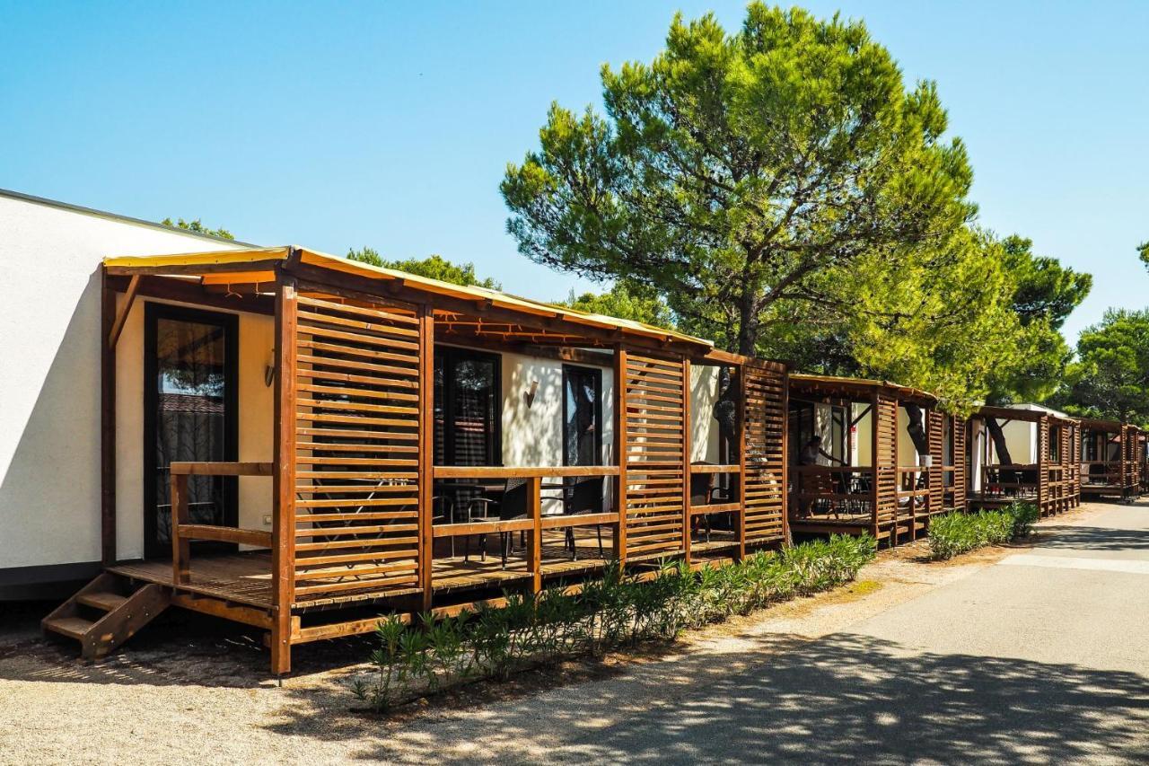 Mediteran Travel Mobile Homes Solaris ブロダリツァ エクステリア 写真